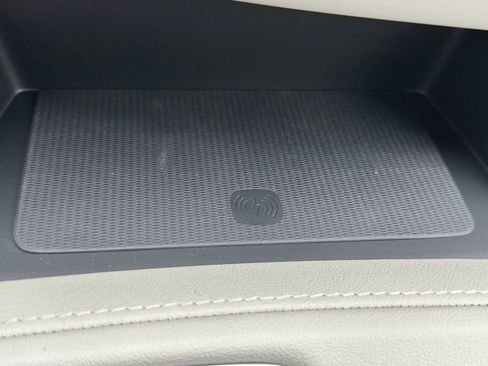 New 2026 Volvo XC90 B6 Ultra image 33