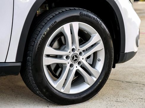 Used 2019 Mercedes-Benz GLA 250 w/ Convenience Package image 58