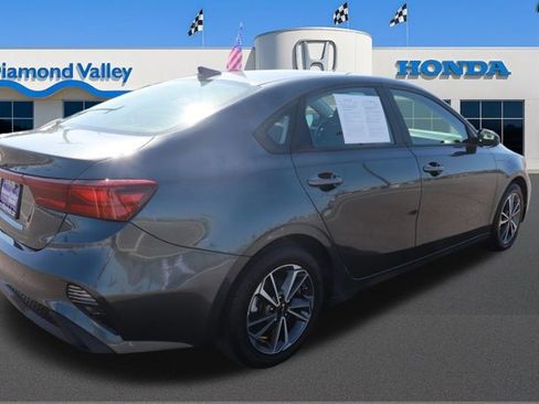 Used 2023 Kia Forte LXS image 6