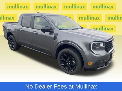 New 2026 Ford Maverick Lariat w/ Black Appearance Package