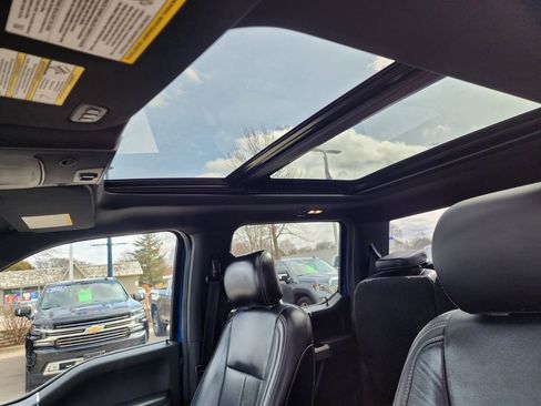 Used 2019 Ford F150 Lariat w/ Equipment Group 502A Luxury image 38