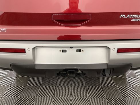 Used 2023 Nissan Pathfinder Platinum w/ Cargo Package image 8