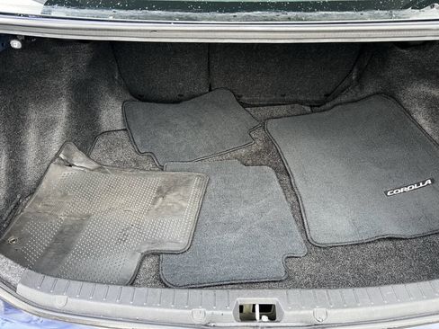 Used 2013 Toyota Corolla LE image 16