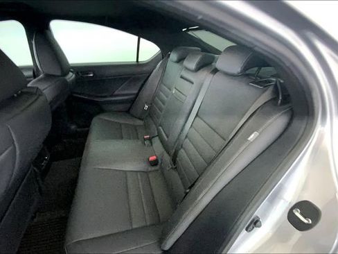 Used 2023 Lexus IS 500 image 11