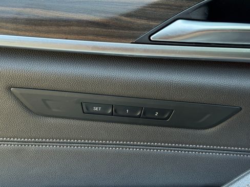 Used 2021 BMW 540i w/ Executive Package RWD image 19
