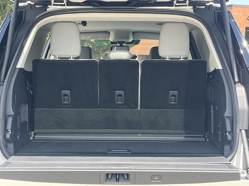 New 2026 Ford Expedition Active RWD image 18