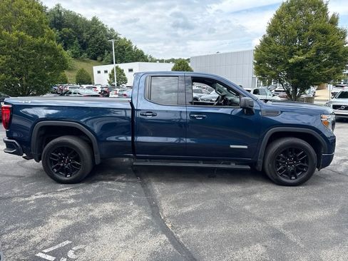 Used 2020 GMC Sierra 1500 Elevation w/ Elevation Value Package AWD/4WD image 7