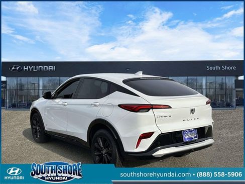 Used 2025 Buick Envista Sport Touring w/ Convenience I Package image 8