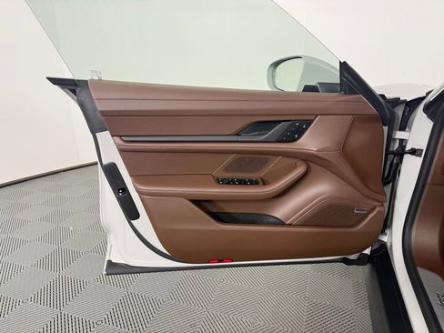 New 2026 Porsche Taycan 4S AWD/4WD image 20