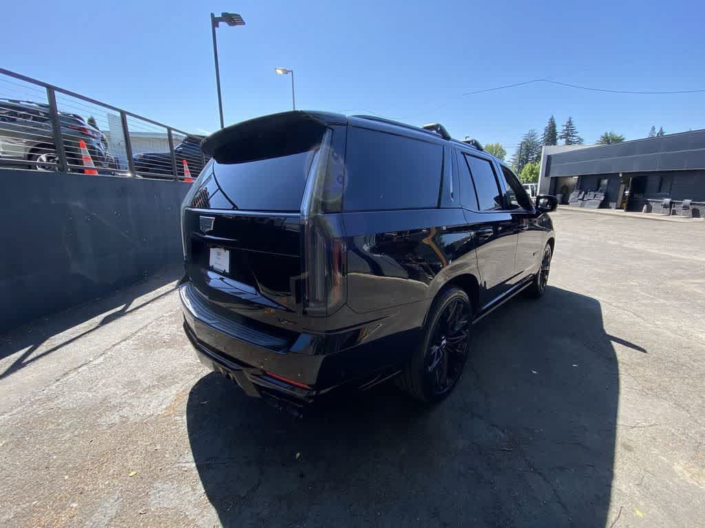 Certified 2026 Cadillac Escalade V w/ LPO, ONYX Package AWD/4WD image 6