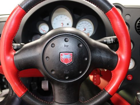 Used 2004 Dodge Viper SRT-10 RWD image 26