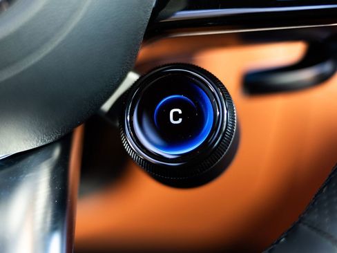 Used 2024 Mercedes-Benz AMG GT 63 image 28