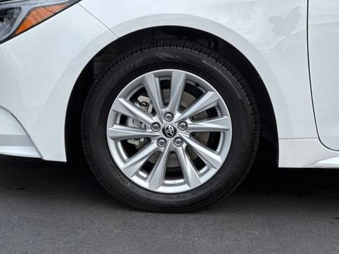 Certified 2026 Toyota Corolla XLE image 30
