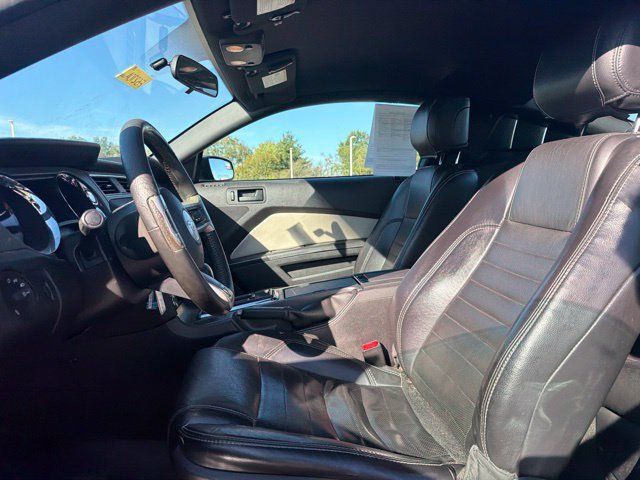 Used 2013 Ford Mustang Coupe w/ V6 Performance Pkg RWD image 17