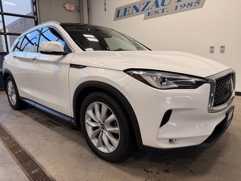 Used 2019 INFINITI QX50 Luxe w/ Cargo Package image 2