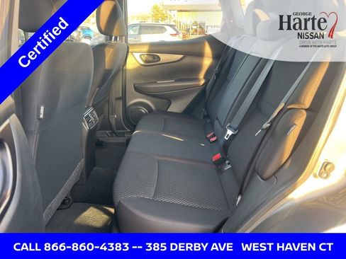 Certified 2022 Nissan Rogue Sport S image 31