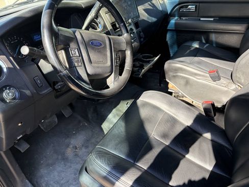 Used 2016 Ford Expedition XL RWD image 12