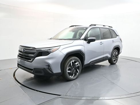 Certified 2026 Subaru Forester Limited w/ Premium/Limited Package AWD/4WD image 3