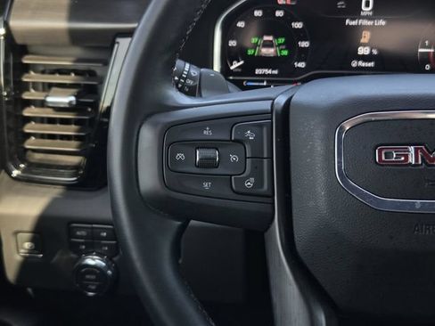 Used 2025 GMC Sierra 1500 AT4 w/ Technology Package AWD/4WD image 23