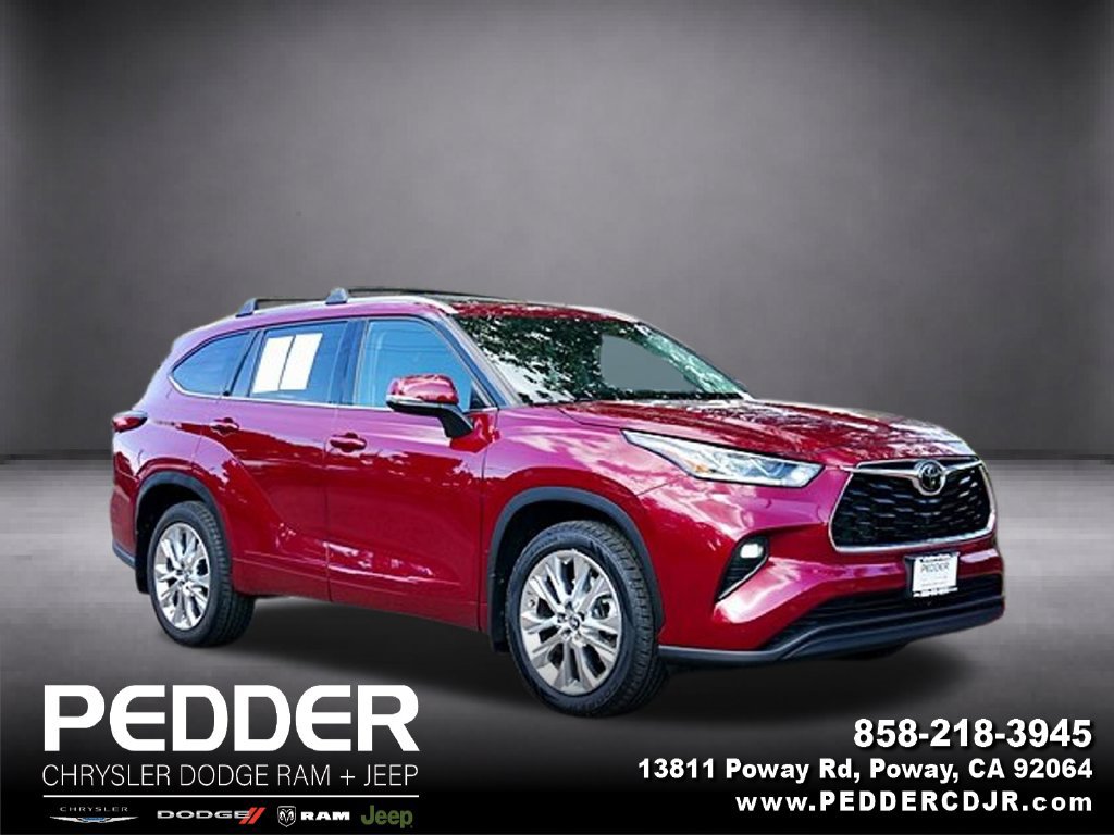 Used 2023 Toyota Highlander Limited FWD image 1