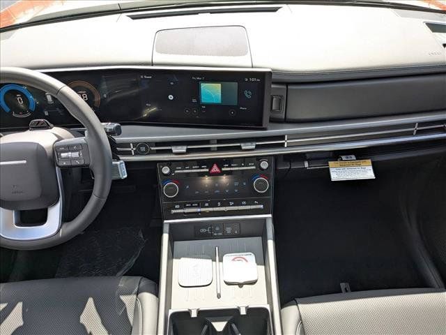 Used 2025 Hyundai Santa Fe XRT AWD/4WD image 18