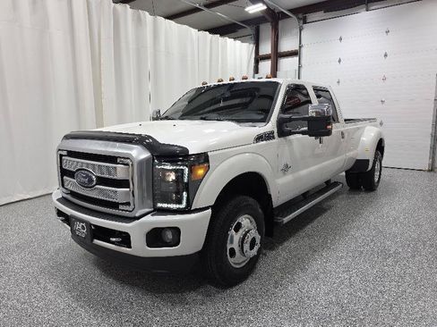 Used 2015 Ford F350 Platinum AWD/4WD image 3