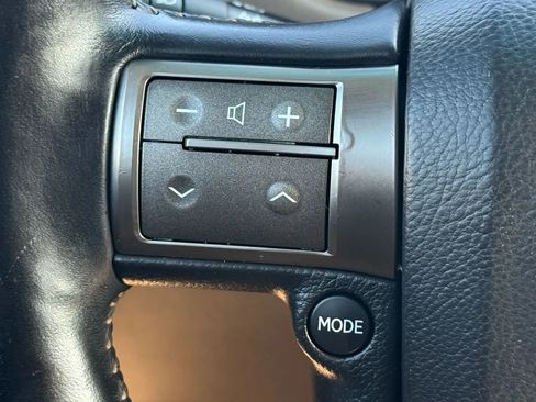 Used 2011 Lexus GX 460 Premium image 13