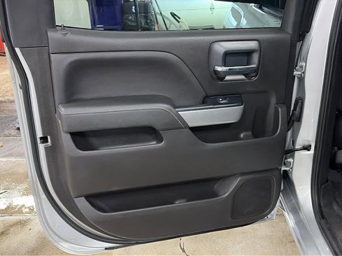 Used 2018 Chevrolet Silverado 1500 LT w/ All Star Edition image 22