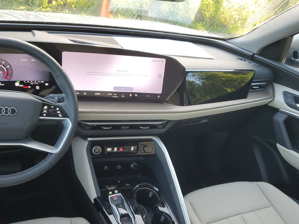 New 2026 Audi Q5 Premium AWD/4WD image 21