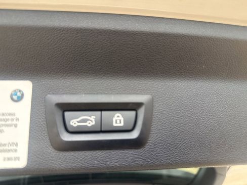 Used 2022 BMW X3 sDrive30i w/ Convenience Package w/ZPA image 39