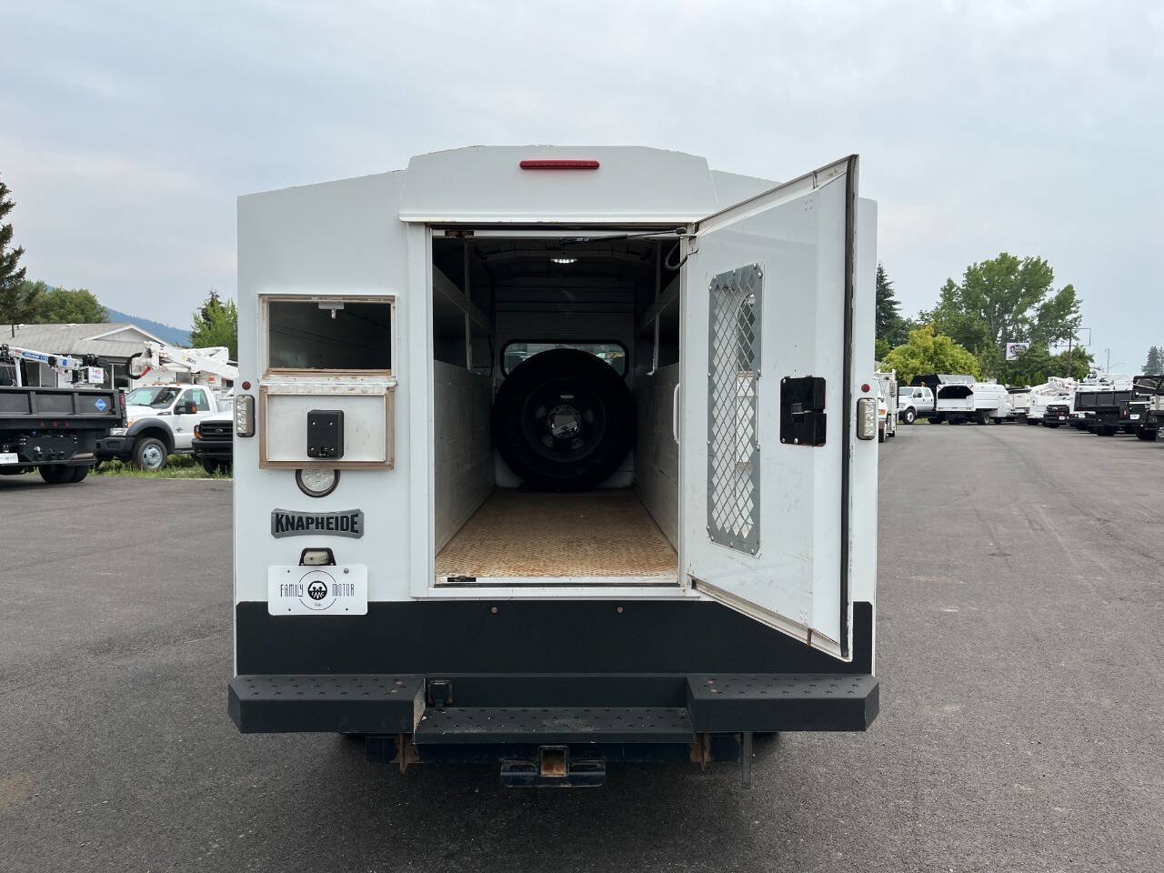 Used 2017 Ford F350 XL w/ Power Equipment Group AWD/4WD image 26