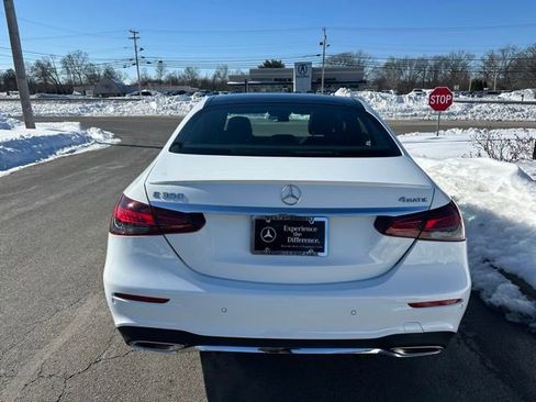 Certified 2023 Mercedes-Benz E 350 4MATIC Sedan image 4