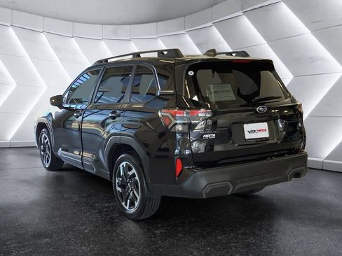 Used 2025 Subaru Forester Limited image 6