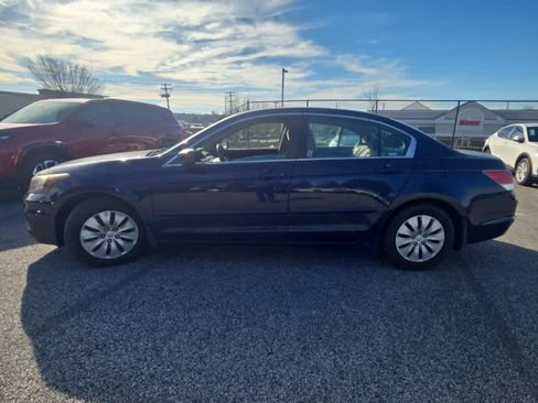 Used 2012 Honda Accord LX image 2