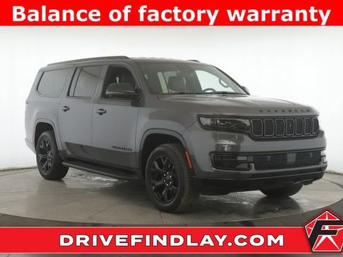 Used 2025 Jeep Wagoneer L Series II w/ Convenience Group I image 1