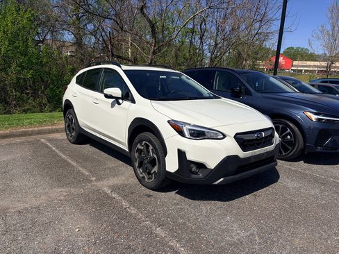Used 2023 Subaru Crosstrek 2.5i Limited w/ Moonroof Package image 1