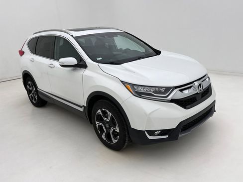 Used 2019 Honda CR-V Touring image 2