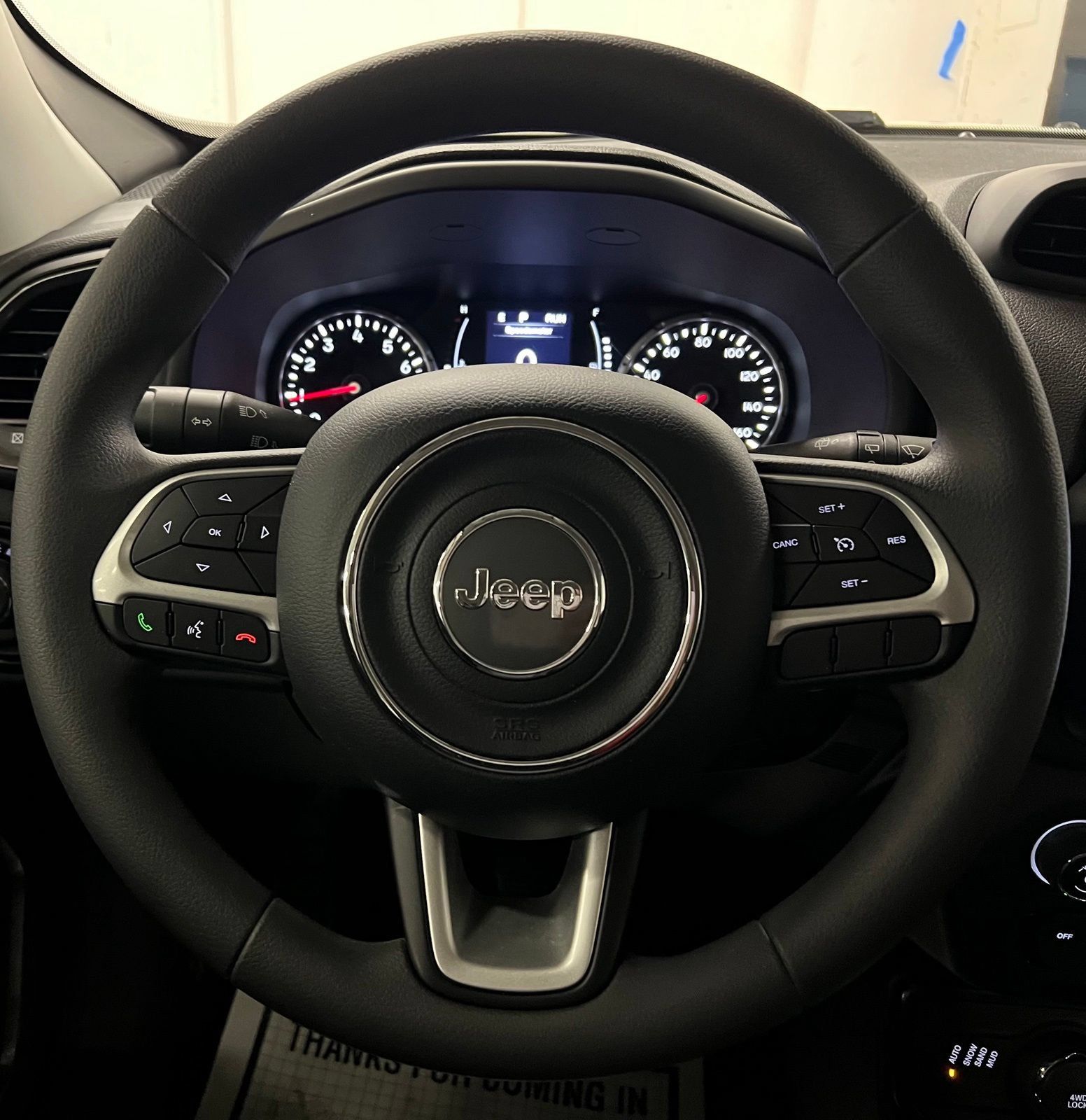 Used 2023 Jeep Renegade Latitude AWD/4WD image 11