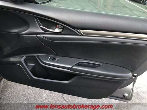 Used 2018 Honda Civic EX-L image 22