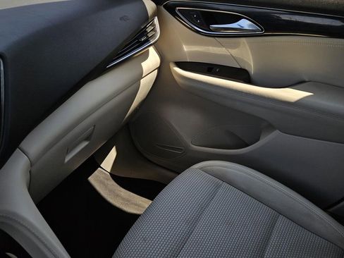 Used 2023 Buick Envision Preferred image 27