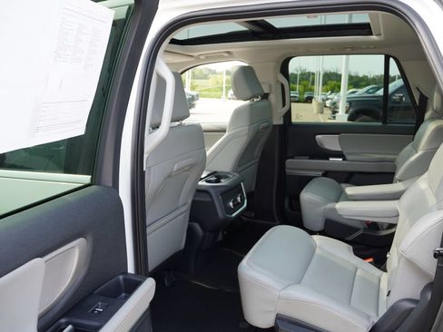 Certified 2025 Ford Expedition Max Active RWD image 17