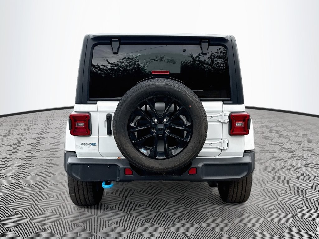 Certified 2022 Jeep Wrangler Unlimited Sahara w/ Cold Weather Group AWD/4WD image 7