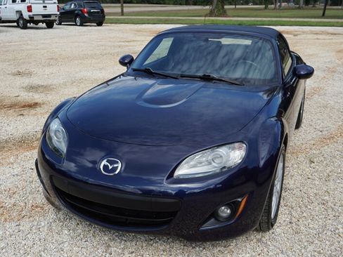 Used 2012 MAZDA MX-5 Miata Sport image 5