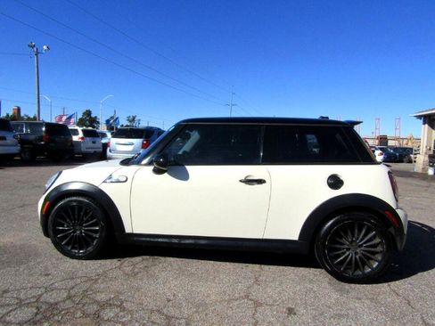 Used 2010 MINI Cooper S image 7