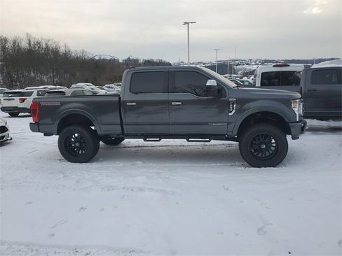 Used 2020 Ford F250 Platinum w/ Tremor Off-Road Package image 3