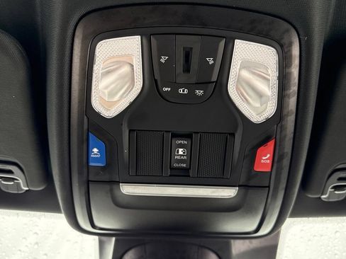 Used 2024 RAM 1500 Big Horn AWD/4WD image 27