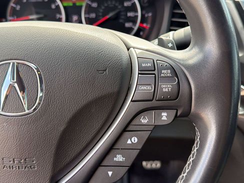 Used 2019 Acura ILX FWD image 25