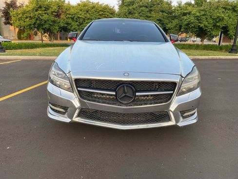 Used 2013 Mercedes-Benz CLS 550 4MATIC image 4
