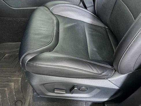 Used 2023 Ford Explorer ST w/ Equipment Group 401A image 20