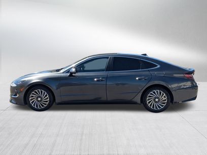 Used 2020 Hyundai Sonata Limited w/ Winter Weather Package